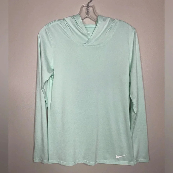 Nike Tops - Women’s Nike dri-fit long sleeve hooded t-shirt teal size small